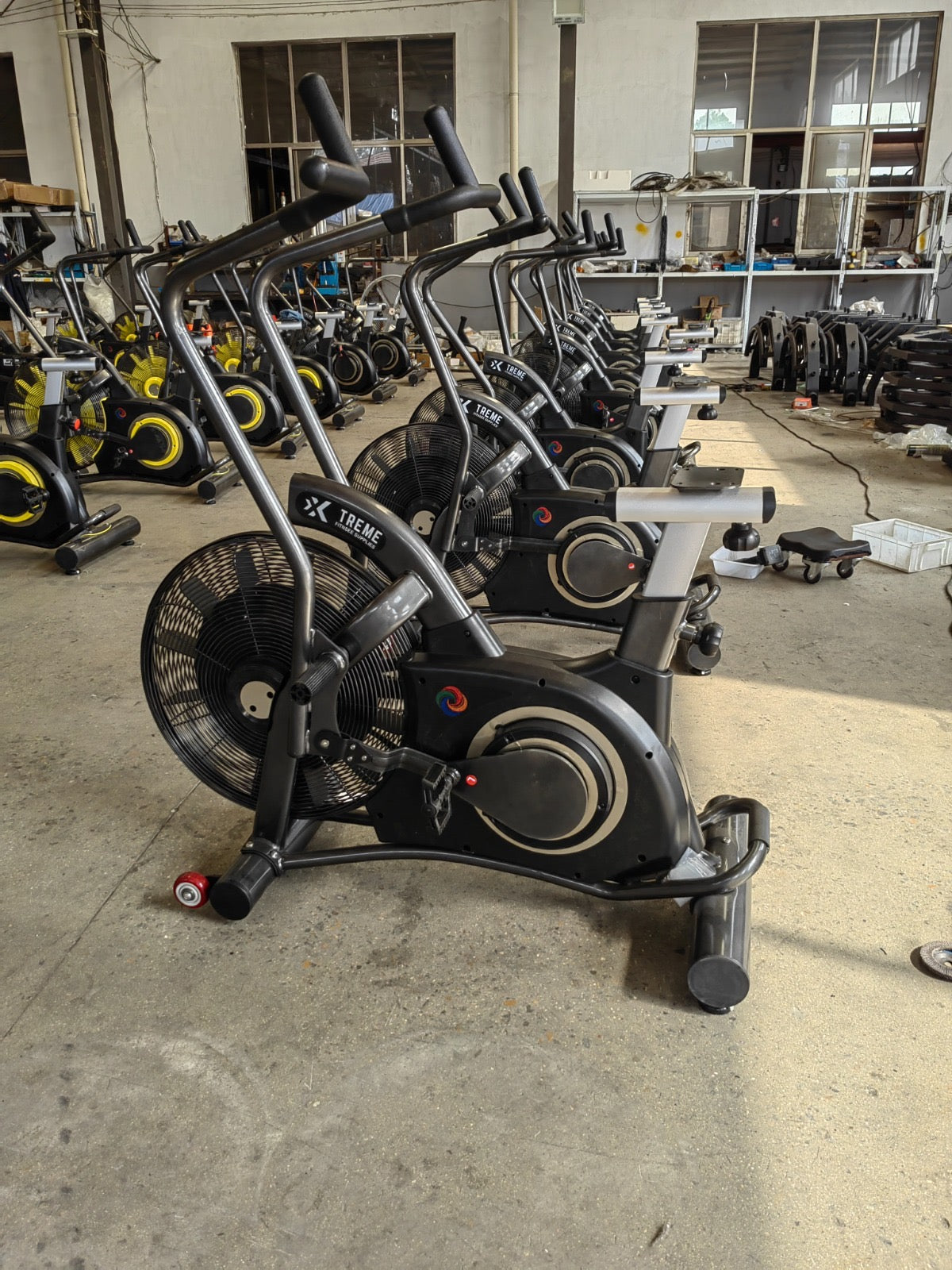 Xtreme Fitness Airbike zwart